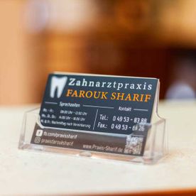 Zahnarztpraxis Farouk Sharif Visitenkarte